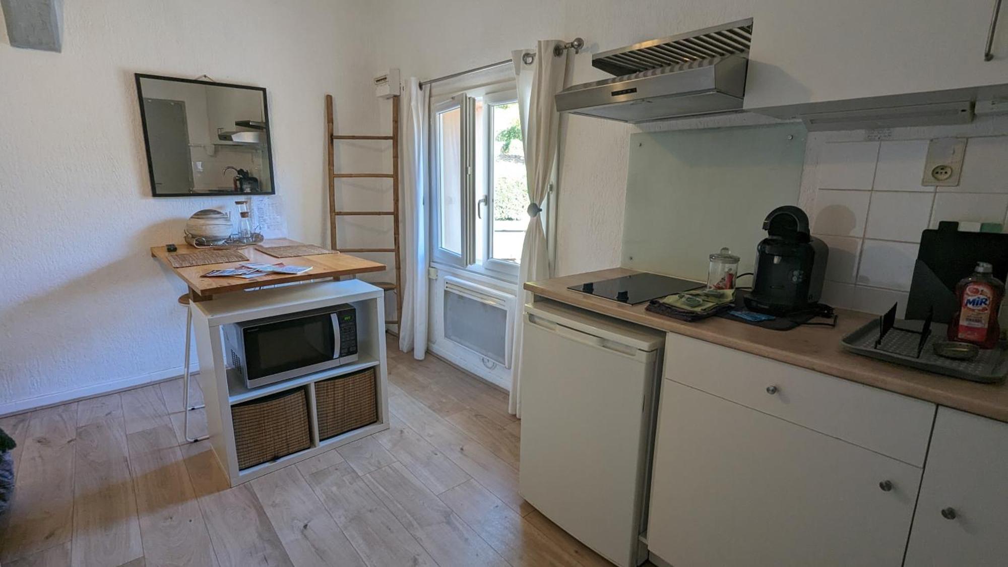 Avec Parking A Pied Et Calme Appartement Bandol