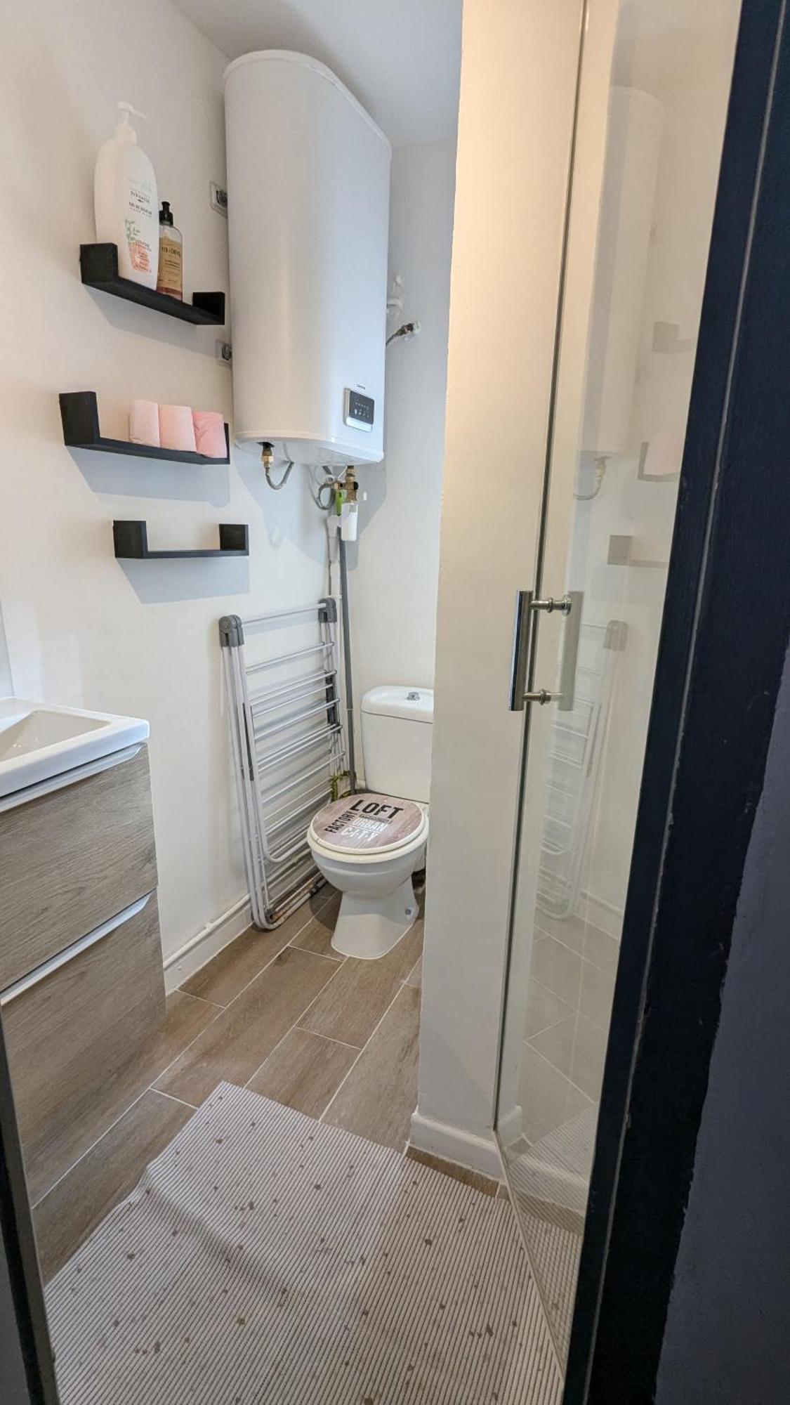 Apartment Avec Parking A Pied Et Calme Bandol